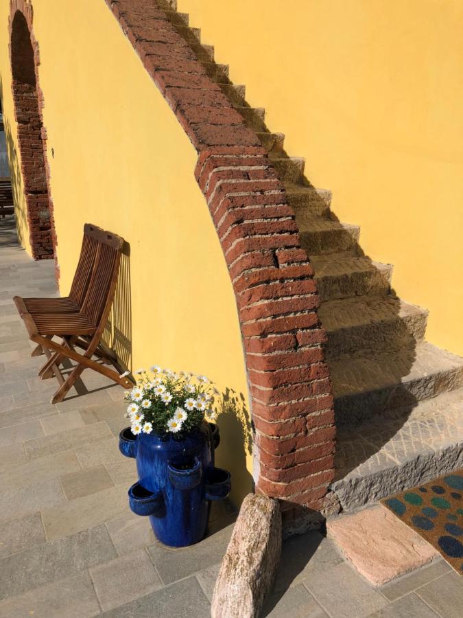 La Nana Gialla Riotorto Exteriör bild