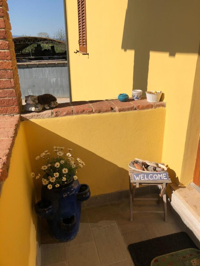 La Nana Gialla Riotorto Exteriör bild
